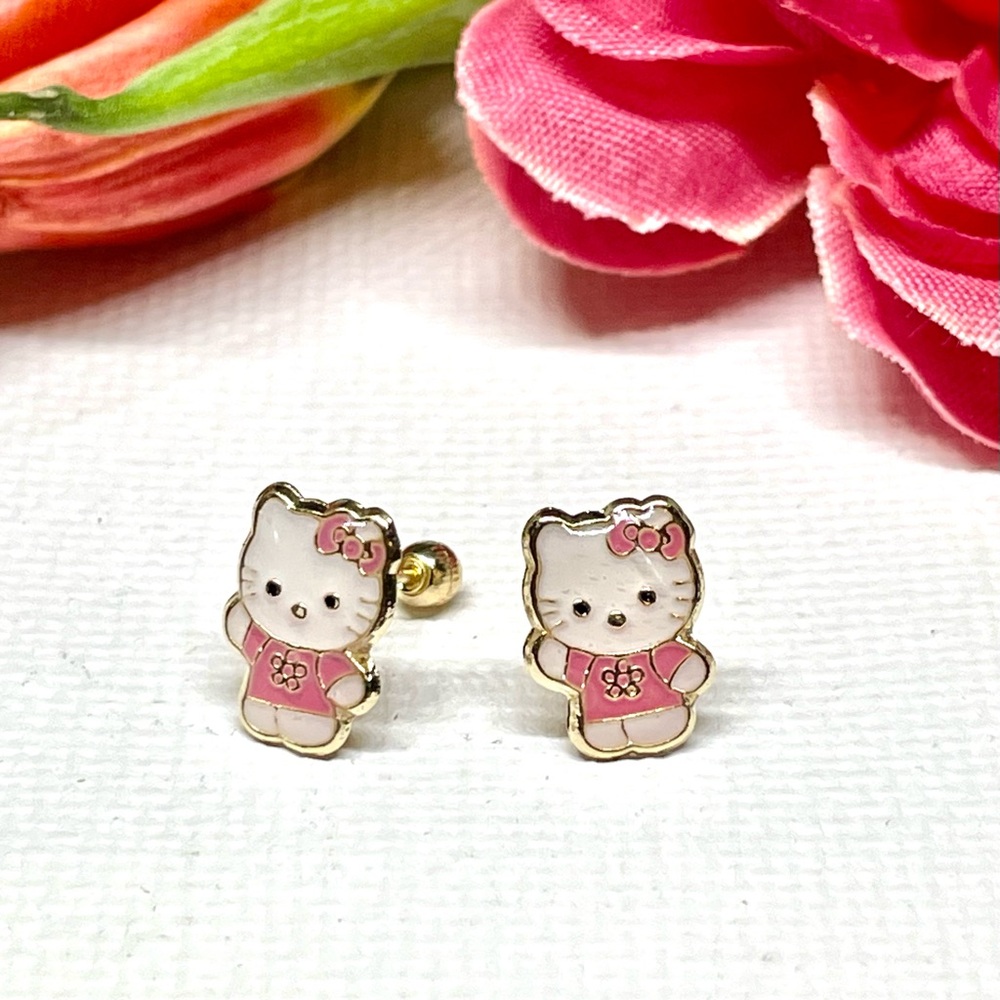 Solid  Yellow Gold 14 Karat Pink Cat 7x7 mm Earring